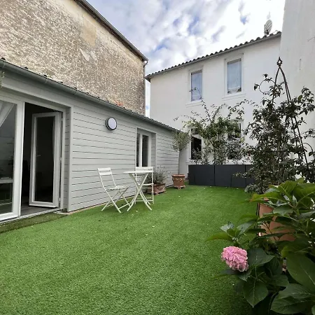 Appartement Saint-Martin-De-Re, 2 Pieces, 4 Personnes - Fr-1-246C-16 *